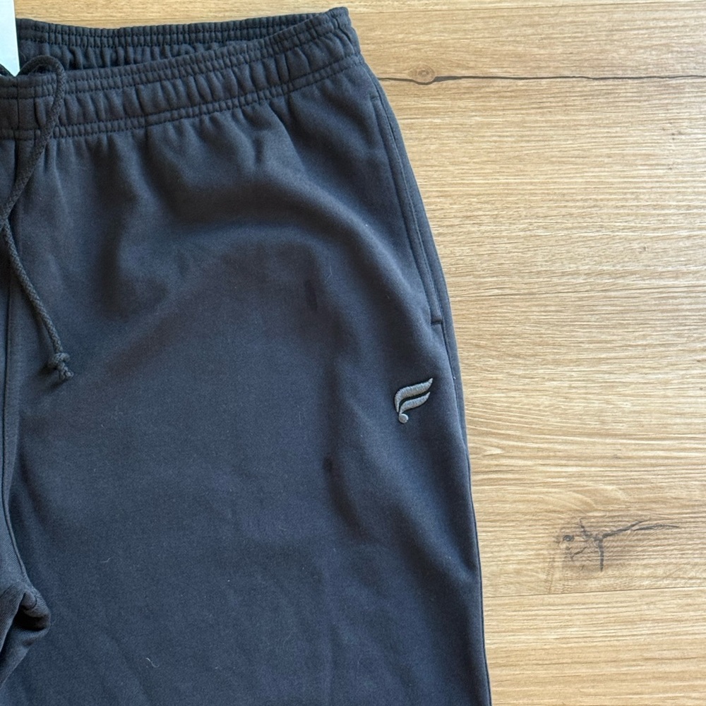 Fabletics Black Year Round Terry Flare pant- Large Short - Picture 4 of 6